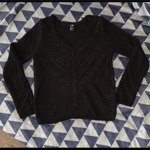 H&M | Black Knit Sweater